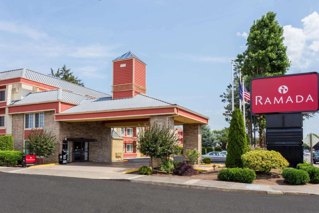 Ramada by Wyndham Portland Main image 1